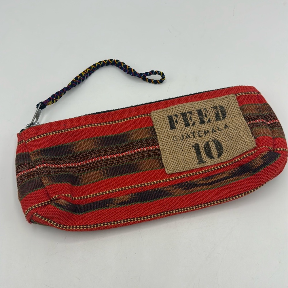 FEED Zipper Woven Pouch